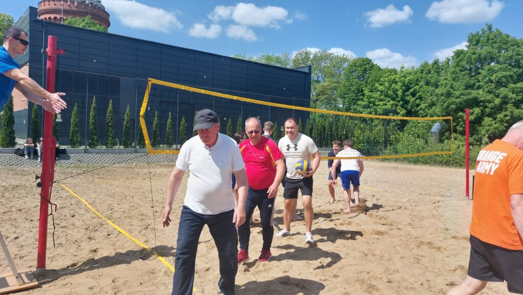 mecz siatkarski - DZIEŃ DZIECKA 1 - koniec zawodów